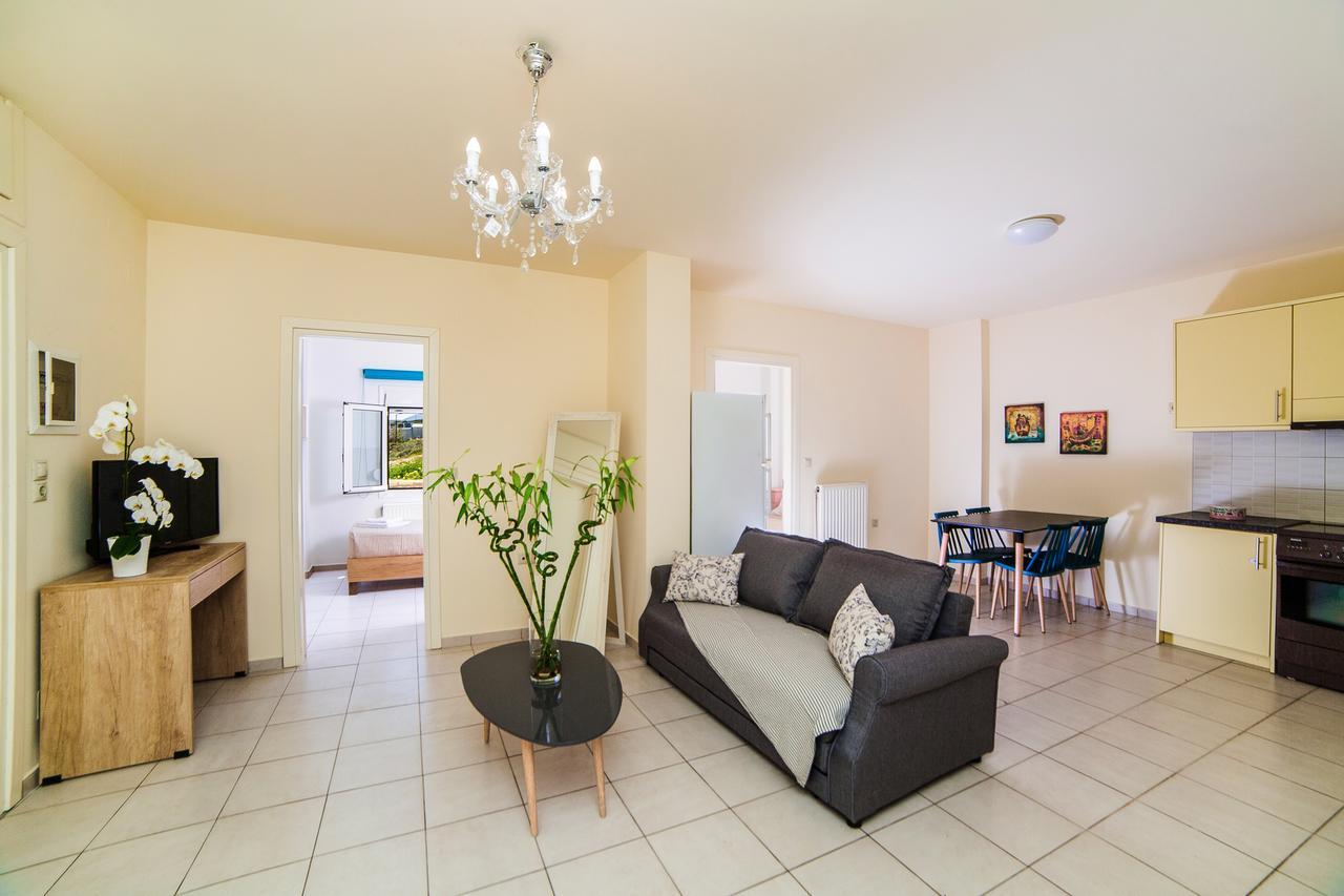 Eva Apartments Koutouloufari Extérieur photo