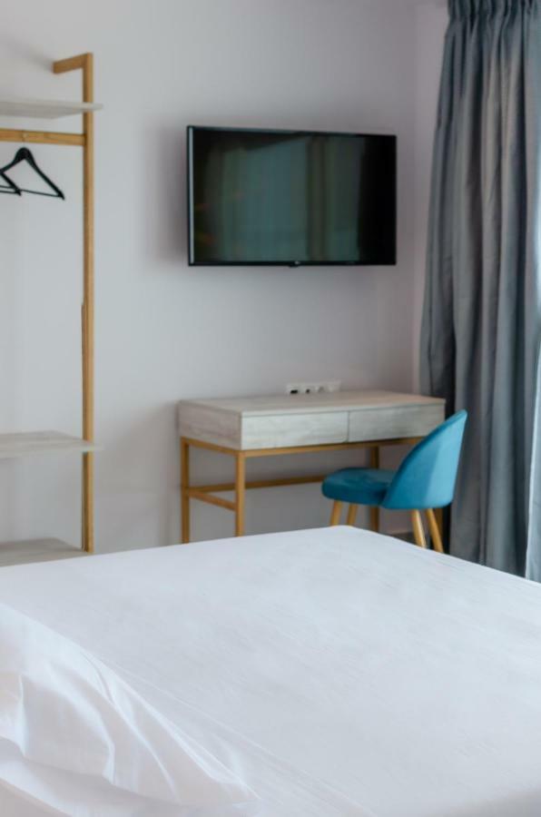 Eva Apartments Koutouloufari Extérieur photo